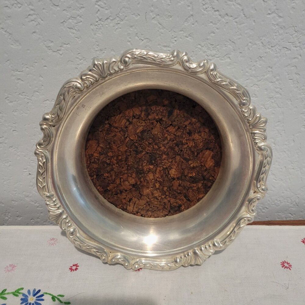 Vtg MCM Sheridan Silver Plated Victorian Style Dish With Cork Bottom Wine server
